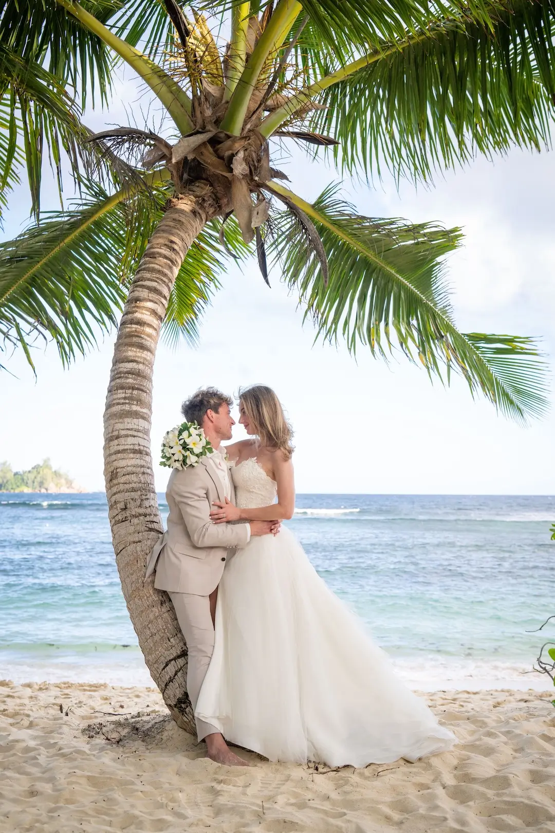 KEMPINSKI_SEYCHELLES_BOTI_KULFOLDI_ESKUVO_4