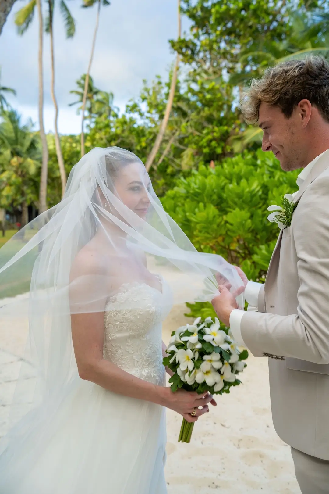 KEMPINSKI_SEYCHELLES_BOTI_KULFOLDI_ESKUVO_7