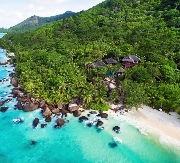 hilton_labriz_kulfoldi_eskuvo