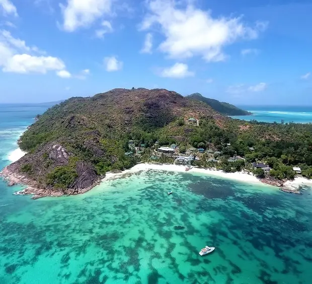 hotel_larchipel_kulfoldi_eskuvo