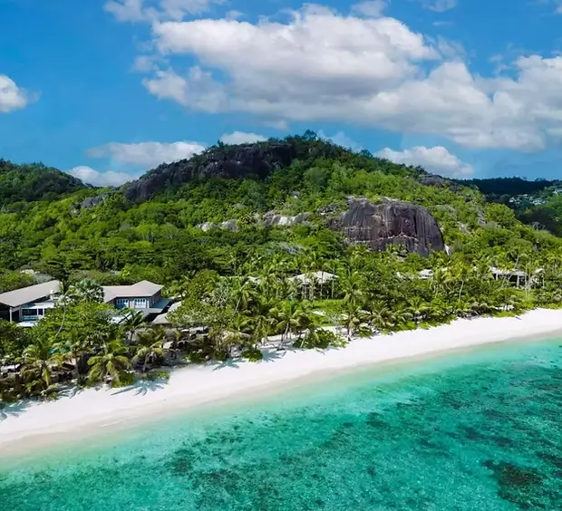 kempinsky_seychelles_kulfoldi_eskuvo