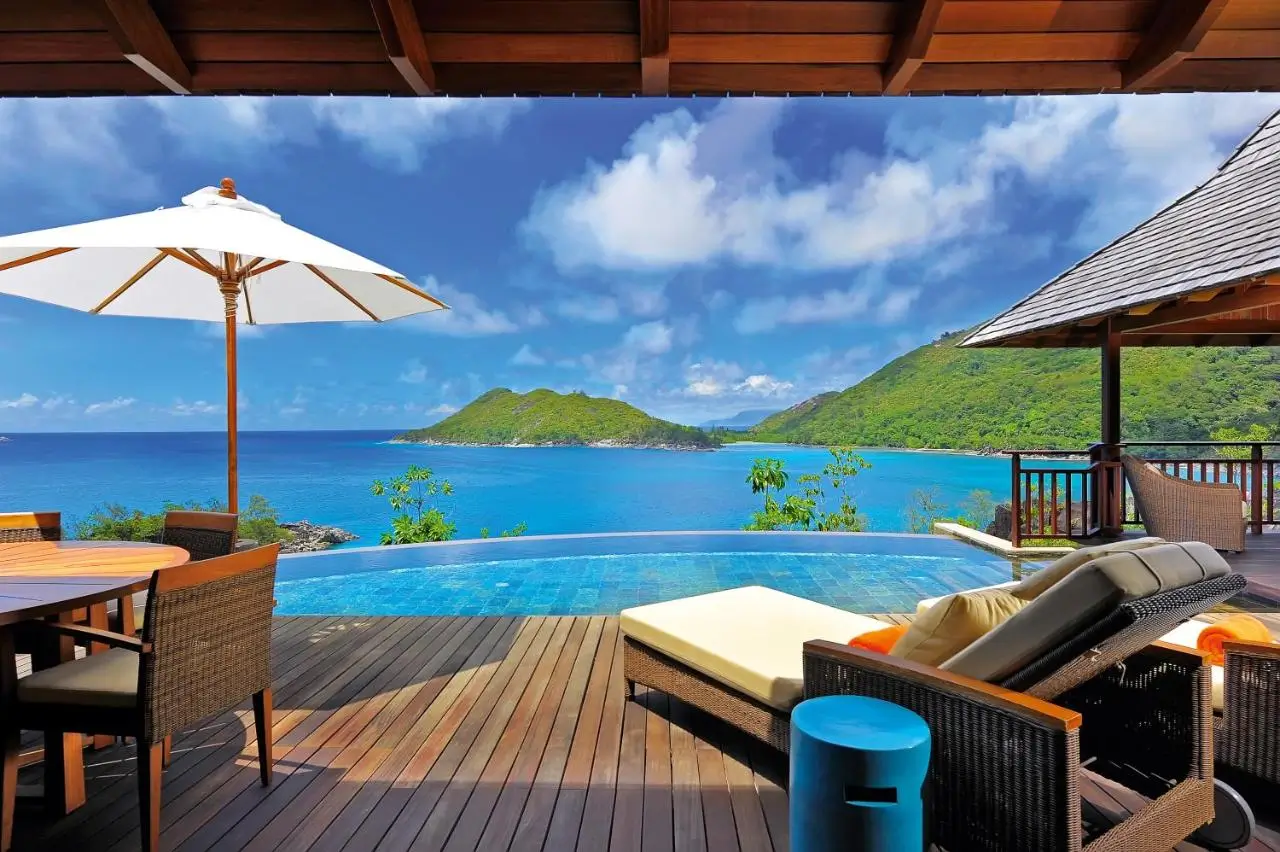 tengerparti_eskuvo_seychelles_ephelia_1