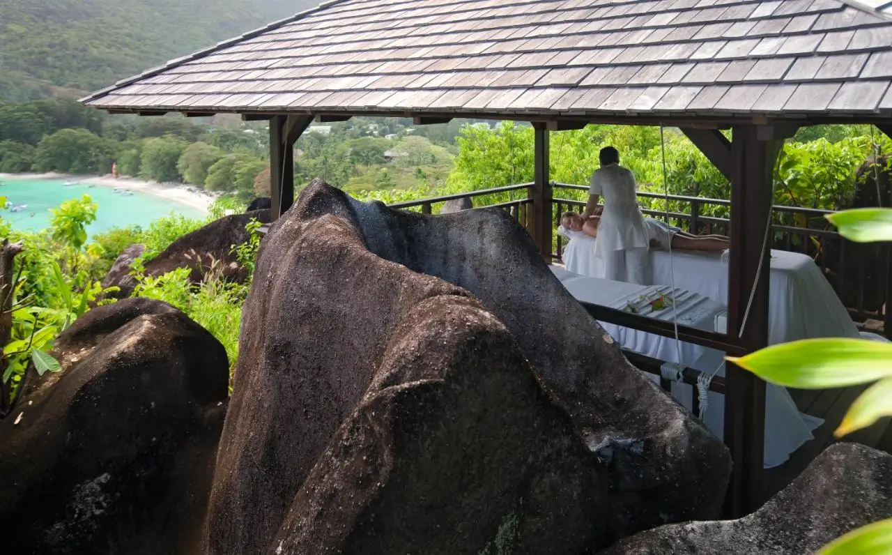 tengerparti_eskuvo_seychelles_ephelia_19