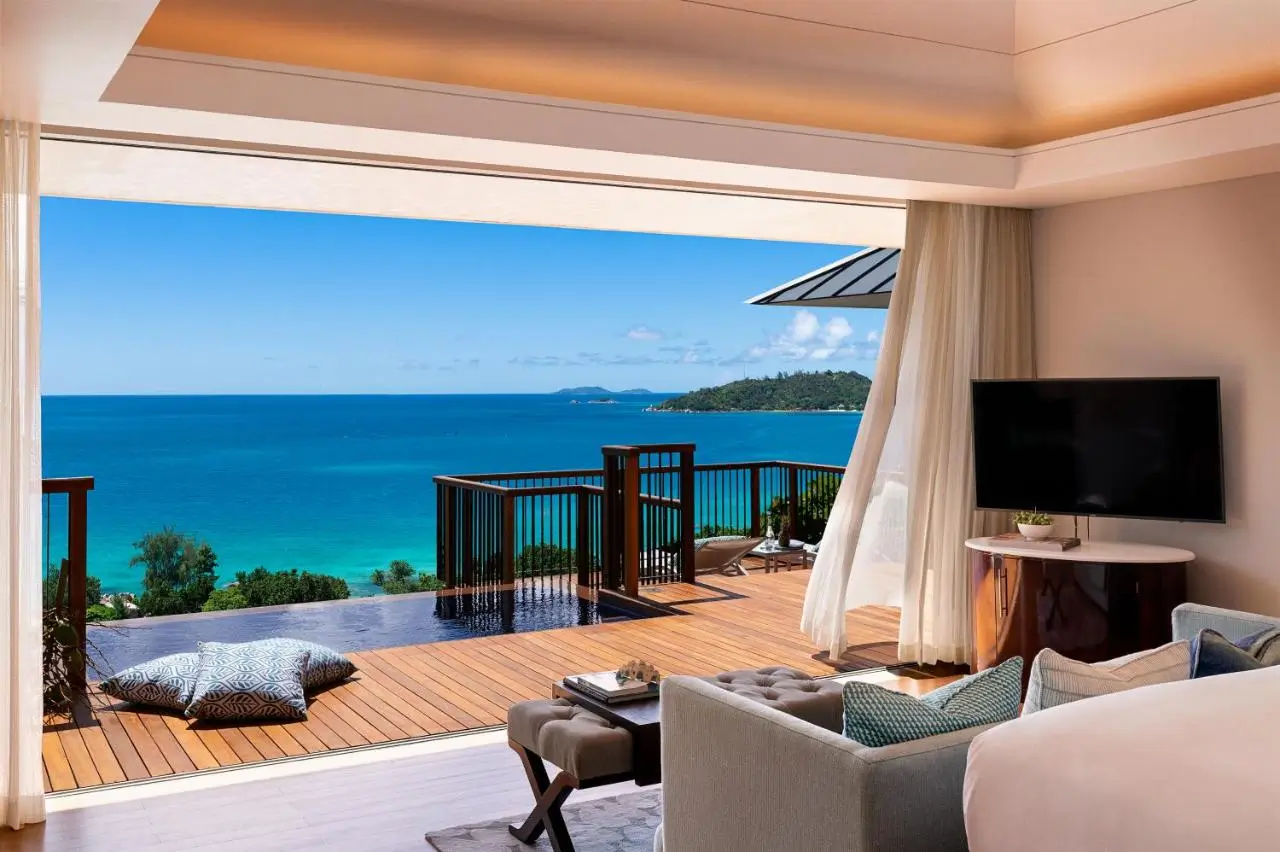 tengerparti_eskuvo_seychelles_raffles_4